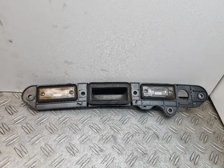 Volkswagen Touran I (2003 - 2010) 1T0827574H Подсветка номера — фото 5