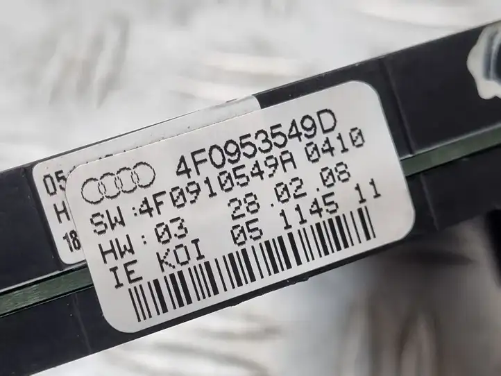 Audi Q7 4L (2005 - 2009) 4F0953549D Датчик угла поворота руля — фото 2