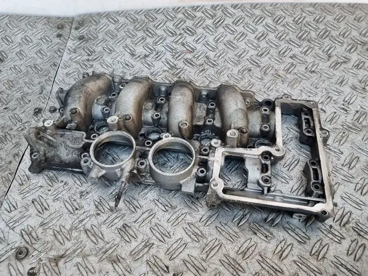 Land Rover Evoque I (2011 - 2015) 9686705110 Крышка головки блока цилиндров — фото 1