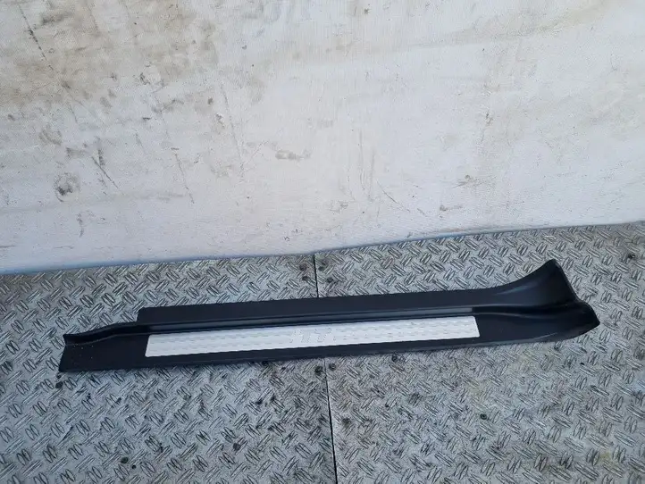 Audi TT Mk1 (1998 - 2003) 8N0853491E Внутренняя отделка переднего порога — фото 1