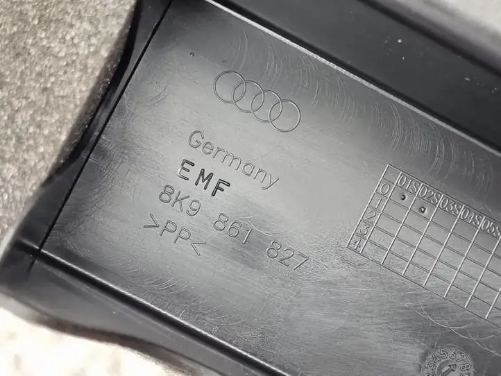 Audi A4 S4 B8 8K (2007 - 2011) 8K9861827 Прочая отделка багажника — фото 2
