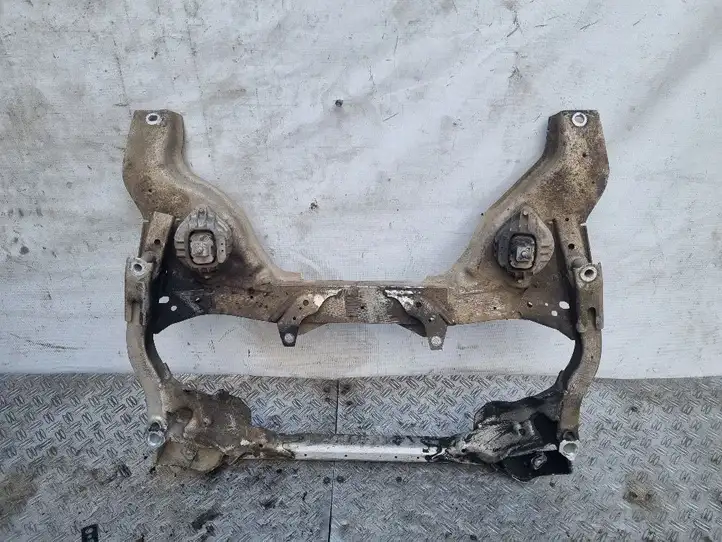 BMW 3 E90 E91 (2005 - 2012) Передняя балка подвески — фото 1