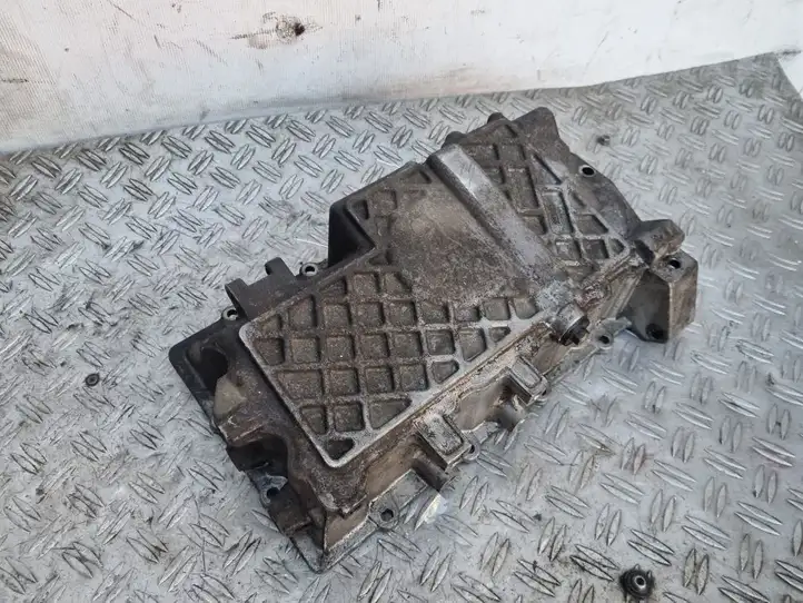 Mini One Cooper Cabrio R52 (2003 - 2008) 04777834AB Картер двигателя — фото 3