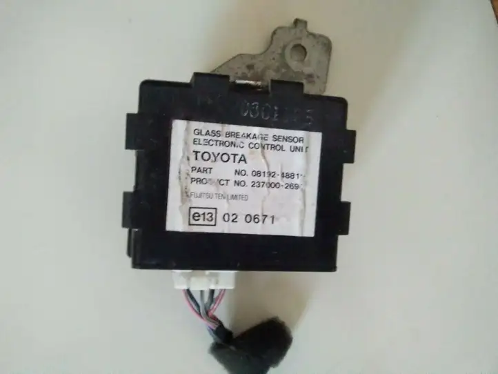 Toyota RAV 4 (XA30) (2006 - 2016) 2370002690 Прочие блоки управления — фото 1
