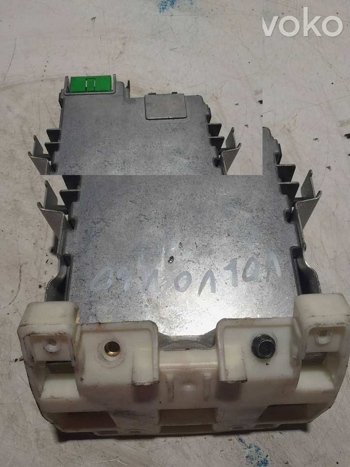 Volvo V50 (2004 - 2008)  30732795 Блок управление GSM