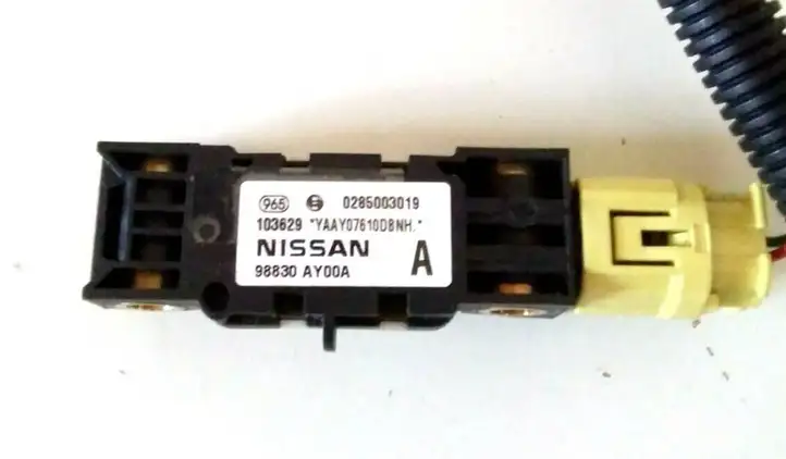 Nissan Note (E11) (2006 - 2014) 0285003019 Датчик удара SRS — фото 2