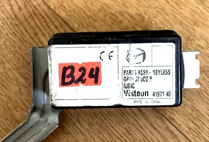 Mazda 6 (2002 - 2005) GP9F675DZB Блок бесключевого доступа — фото 1