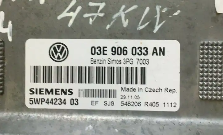 Skoda Fabia Mk1 (6Y) (1999 - 2007) 03E906033AN Прочие блоки управления — фото 5
