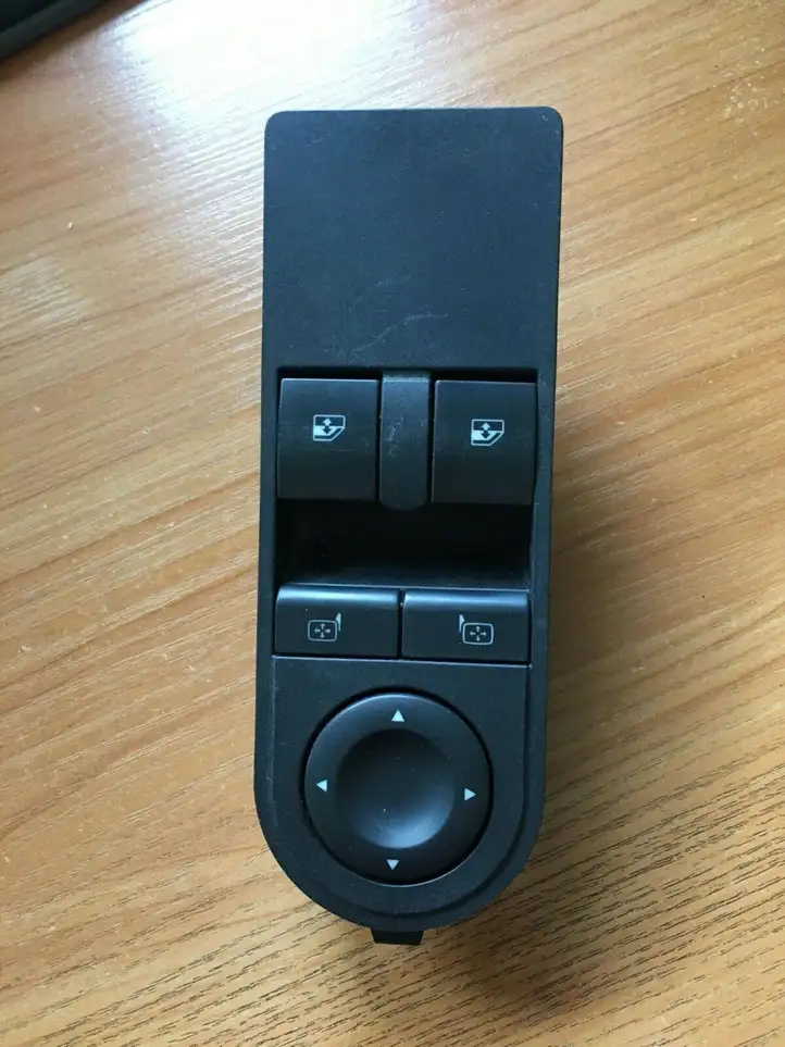Opel Astra H (2004 - 2009) 13183679 Кнопка стеклоподъемников — фото 1