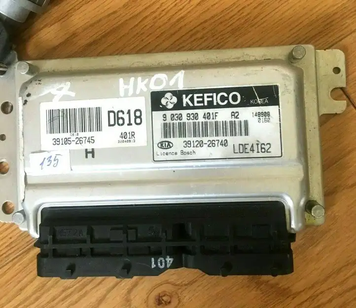Kia Cerato (2003 - 2007) 3912026740 Блок управления двигателем (ЭБУ) — фото 4