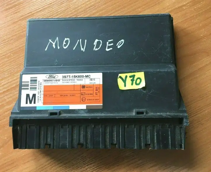 Ford Mondeo Mk III (2000 - 2007) 3S7T15K600MC Модуль комфорта — фото 1