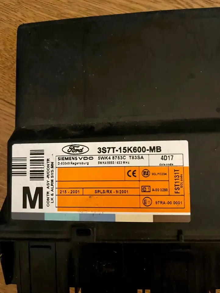 Ford Mondeo Mk III (2000 - 2007) 3S7T15K600MB Модуль комфорта — фото 2