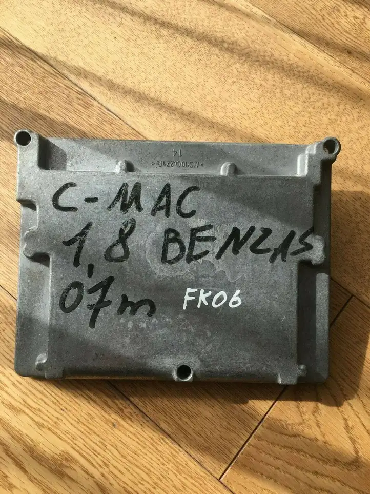 Ford Focus (2005 - 2008) 5M5112A650RE Блок управления двигателем (ЭБУ) — фото 2