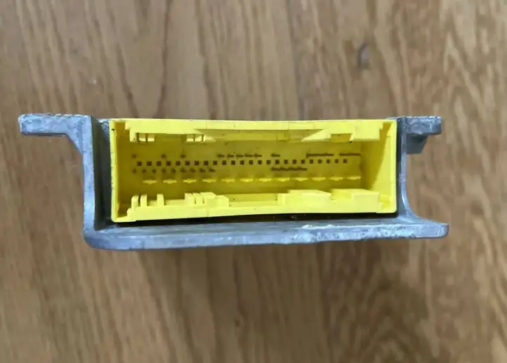 Skoda Fabia Mk2 (5J) (2007 - 2014) 5WK43125 Блок управления SRS — фото 3
