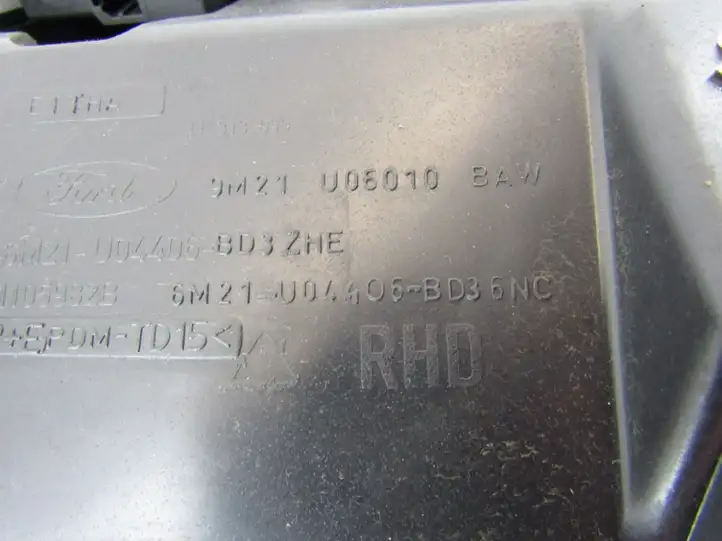 Ford S-MAX (2010 - 2015) Вещевой ящик — фото 3