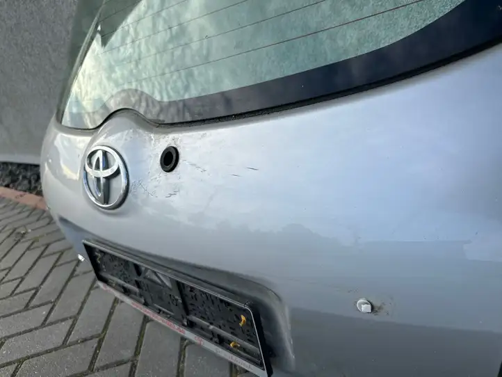 Toyota Auris 150 (2006 - 2012) Крышка багажника — фото 3