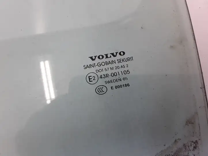 Volvo XC70 (2004 - 2007) 30674328 Стекло задней двери — фото 3