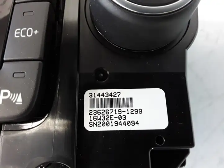 Volvo XC60 (2013 - 2017) Блок управления кондиционером — фото 5