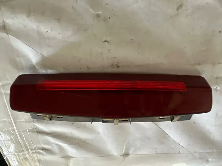 Opel Zafira B (2008 - 2014) 565461589 Дополнительный стоп фонарь — фото 1