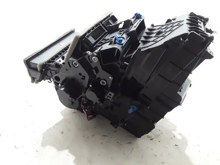 Ford Kuga II (2013 - 2019) DV6N19B555LA Комплект системы вентиляции салона — фото 2
