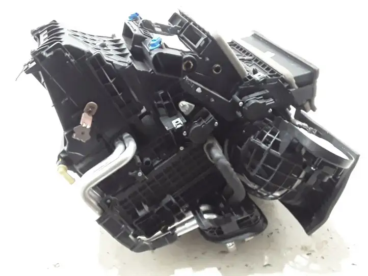 Ford Kuga II (2013 - 2019) DV6N19B555LA Комплект системы вентиляции салона — фото 4
