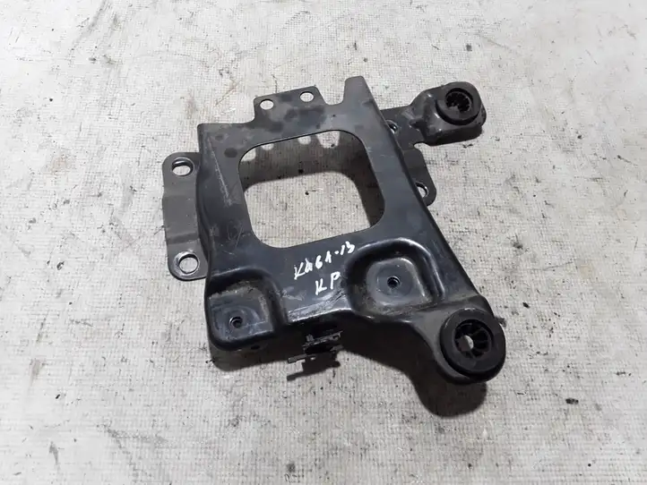 Ford Kuga II (2013 - 2019) AV61R6K034AB Держатель аккумулятора — фото 1