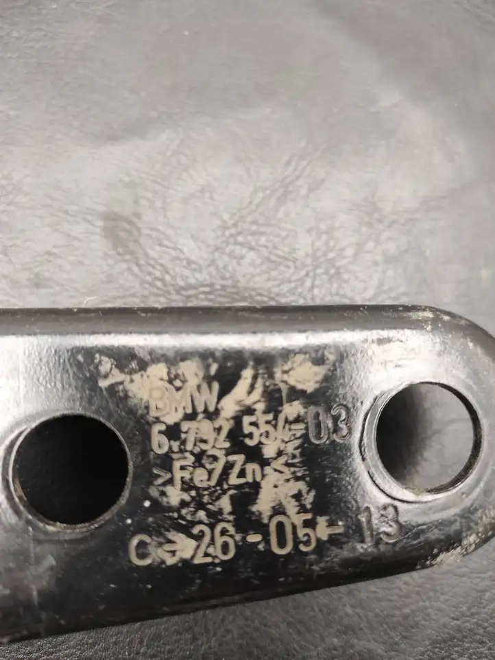 BMW 3 F30 F35 F31 (2012 - 2018) 6792554 Кронштейн двигателя — фото 5
