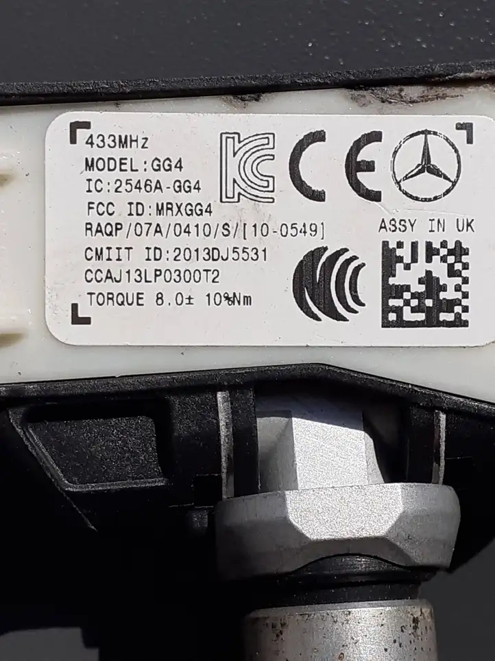 Mercedes-Benz E W212 (2009 - 2016) 2546AGG4 Датчик давления шин — фото 3