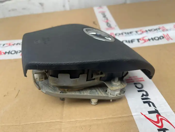 Toyota Prius (XW30) (2009 - 2015) Подушка безопасности руля — фото 3