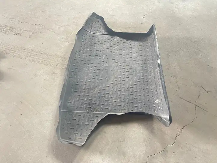 Toyota Prius+ (ZVW40) (2011 - 2018) PZ434G0302PJ Резиновый коврик багажника — фото 4