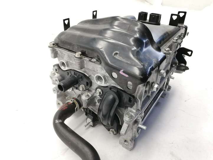 Toyota Yaris XP210 (2020 - )  G9200K0010 Преобразователь напряжения