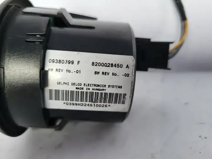 Renault Espace - Grand espace IV (2004 - 2014) 09380399F Кнопка кондиционера — фото 3