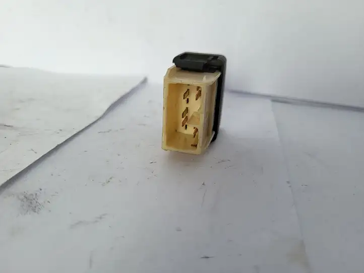 Opel Monterey (1998 - 2002) 2691P8D Включатель регулировки высоты фонарей — фото 3