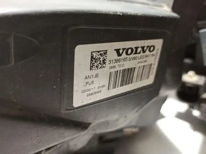 Volvo S90, V90 (2016 - 2020) 31386164 Передняя фара — фото 3