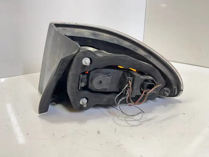 Seat Ibiza III (6L) (2002 - 2008) 6L5945095 Задний фонарь в кузове — фото 2