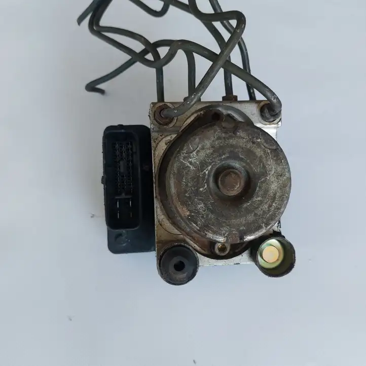 Nissan Qashqai (2006 - 2010) ABS блок — фото 2