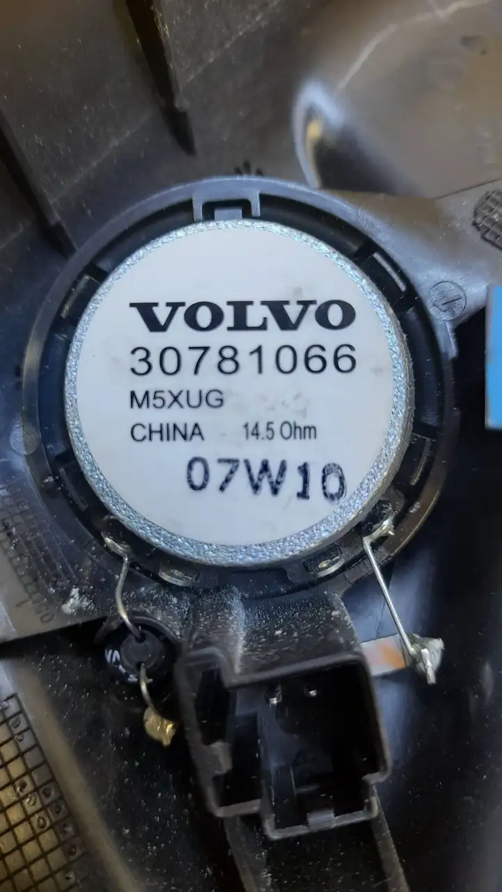Volvo V70 (2007 - 2013) 30781066 Динамики передних дверей — фото 2