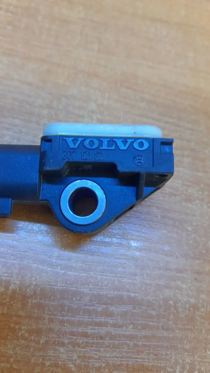 Volvo V70 (2007 - 2013) 30712107 Датчик удара SRS — фото 2
