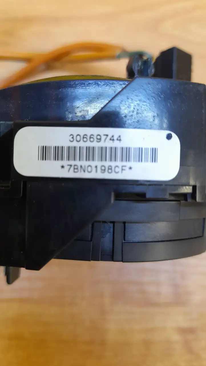 Volvo S80 (2004 - 2006) 30669744 Контактное кольцо SRS — фото 2