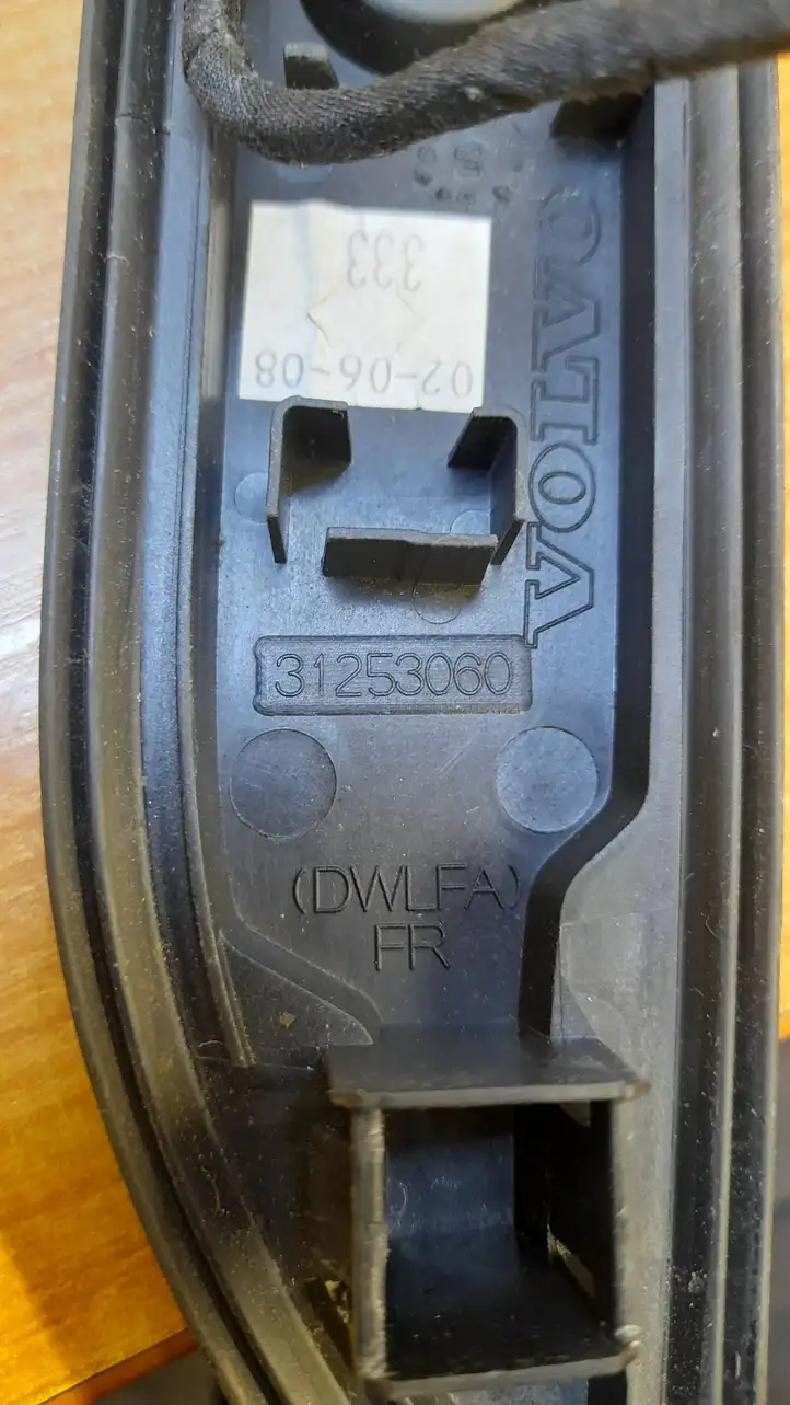 Volvo S80 (2006 - 2009) 31253060 Подсветка номера — фото 2
