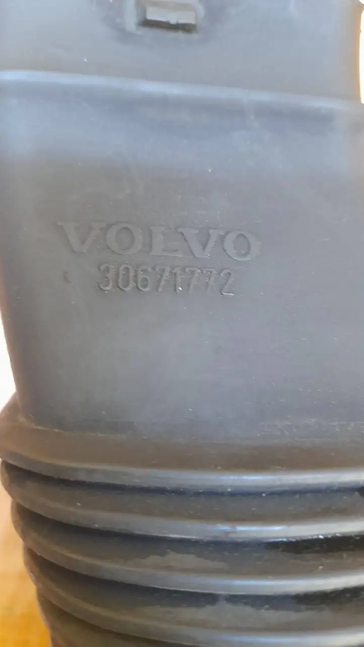 Volvo S60 (2010 - 2013) 30671772 Детали воздухозаборника — фото 2