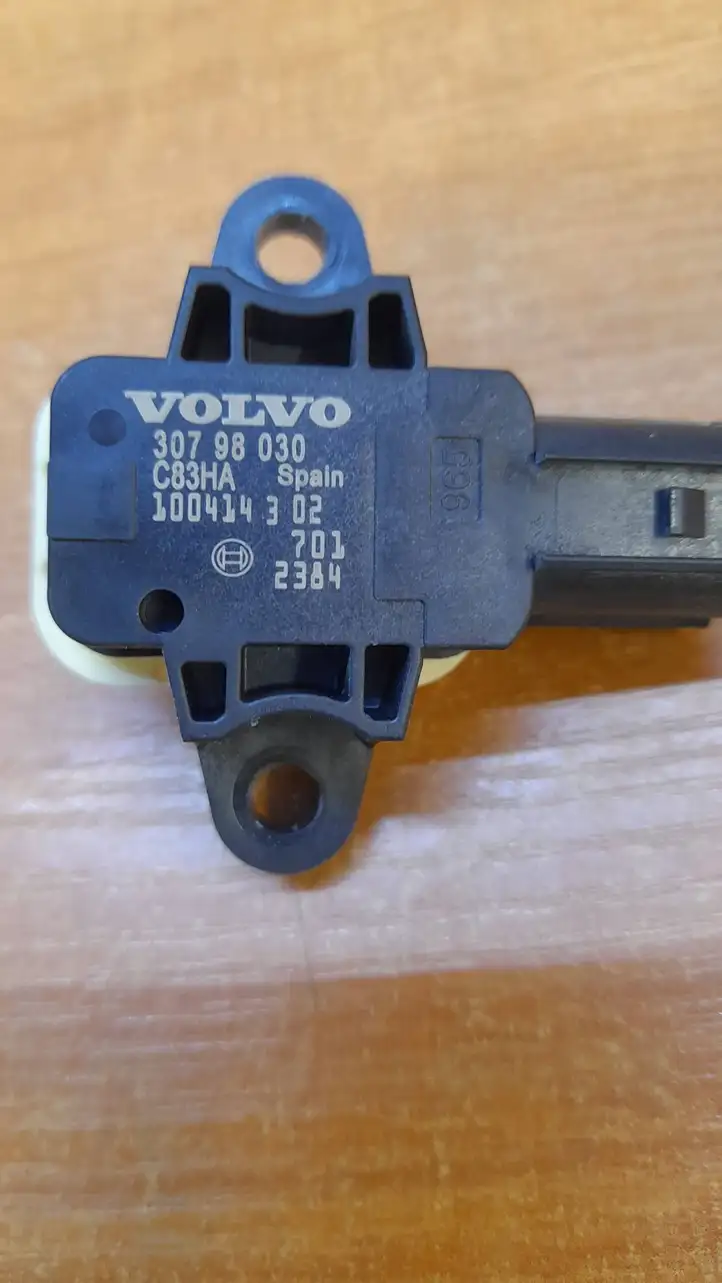 Volvo S60 (2010 - 2013) 30798030 Датчик удара SRS — фото 2