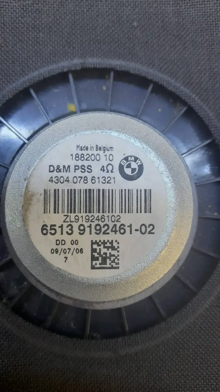 BMW 3 E90 E91 (2005 - 2012) 9192461 Сабвуфер — фото 2