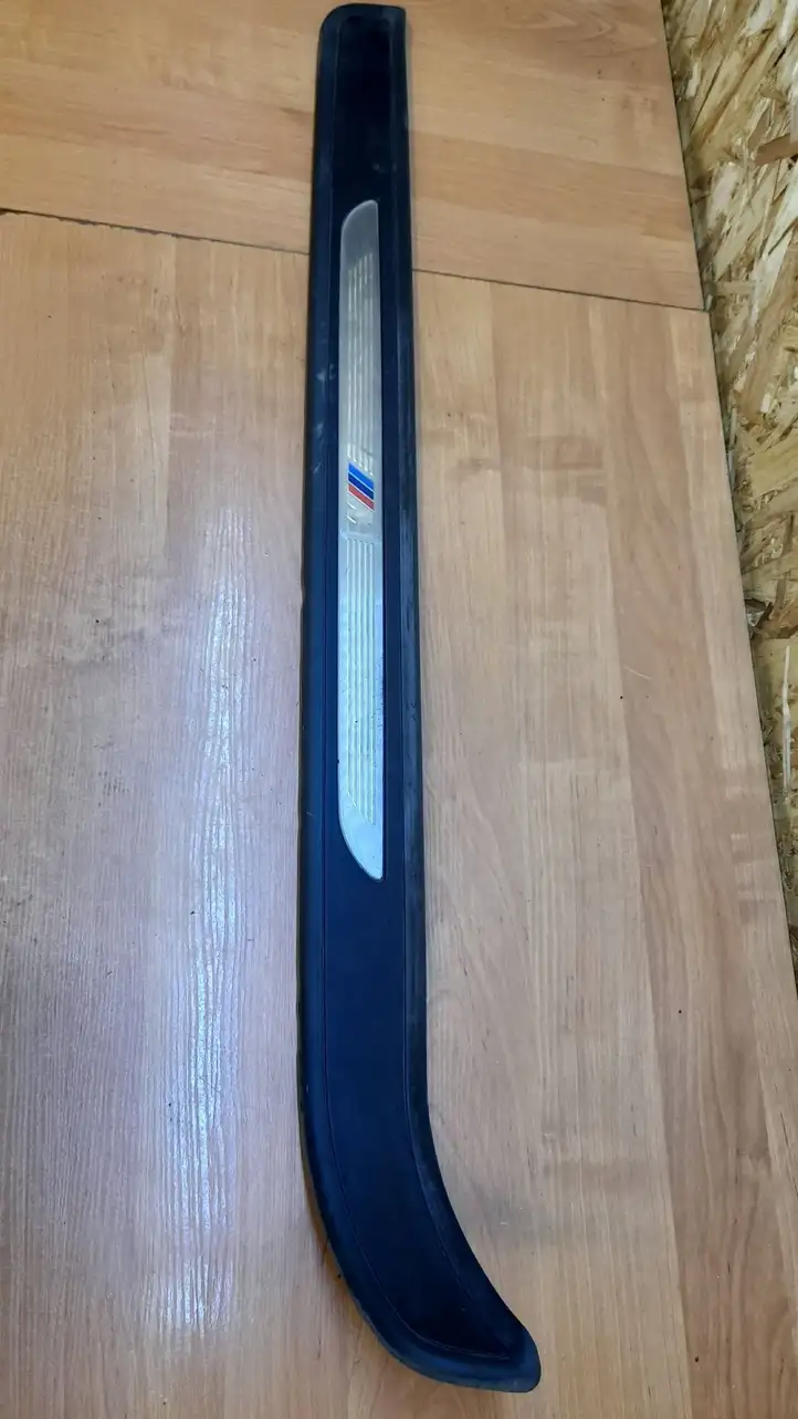 BMW 3 E92 E93 (2005 - 2014) 7900751 Внутренняя отделка переднего порога — фото 1