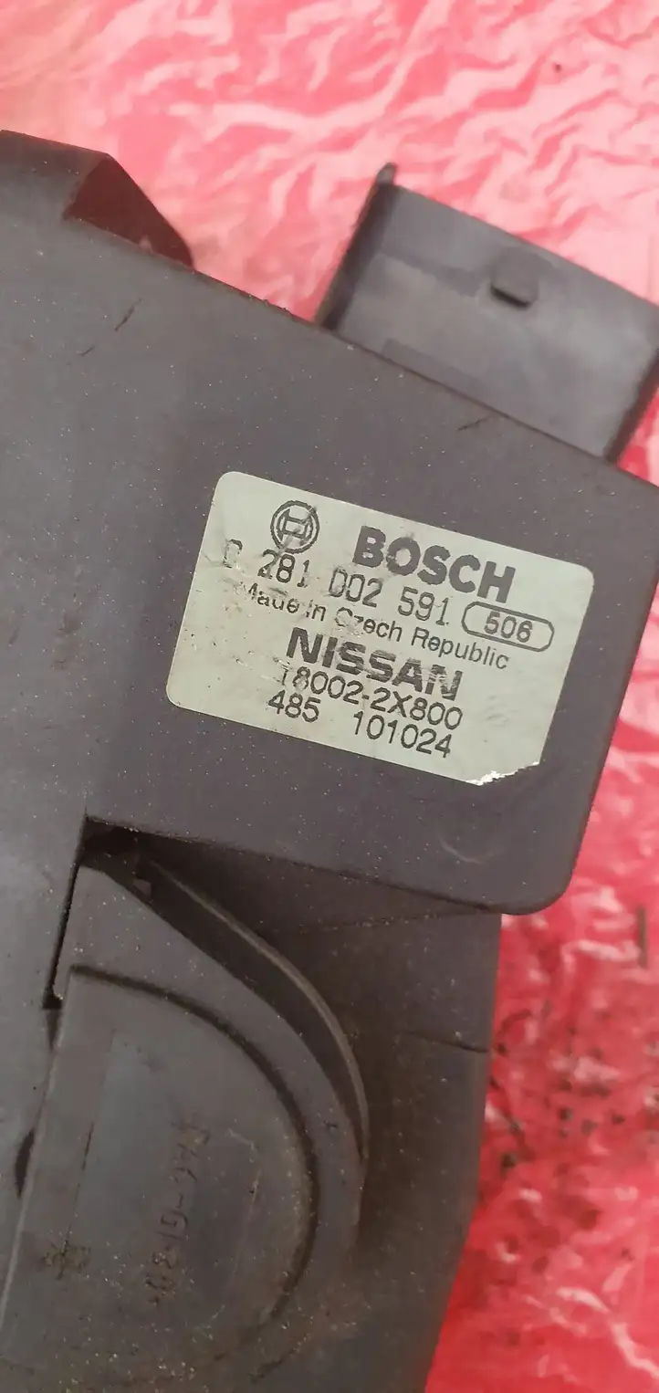 Nissan Terrano (1992 - 2006) 0281002591 Педаль акселератора — фото 2