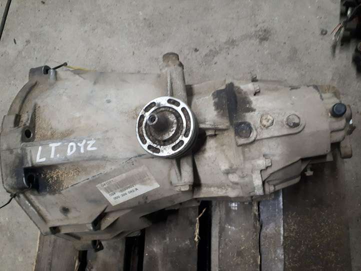 Volkswagen LT (1996 - 2007)  000300043A Механическая коробка передач, 5 передач