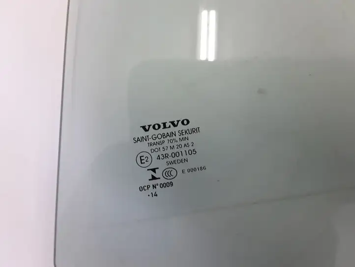 Volvo S60 (2013 - 2018) Стекло задней двери — фото 2