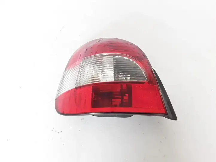 Renault Scenic I (1996 - 2003) 7700428054 Задний фонарь в кузове — фото 1