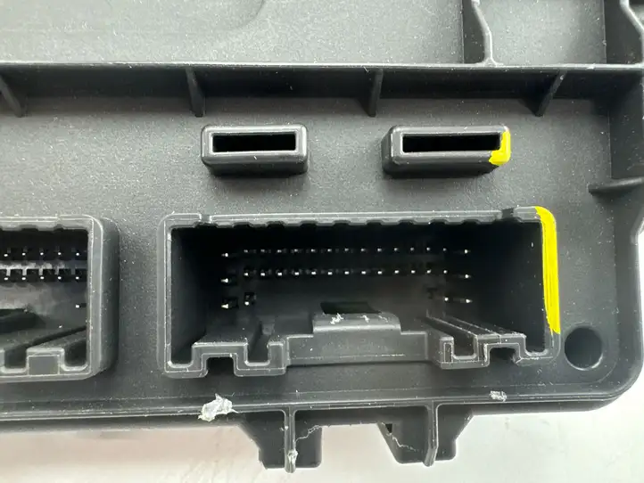 Hyundai Tucson IV NX4 (2020 - )  954B0CZ520 Блок управления антенной