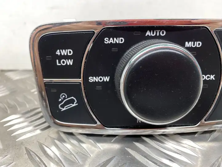 Jeep Grand Cherokee (2010 - 2021) P68141341AD Включатель регулировки высоты / жесткости ходовой части — фото 3